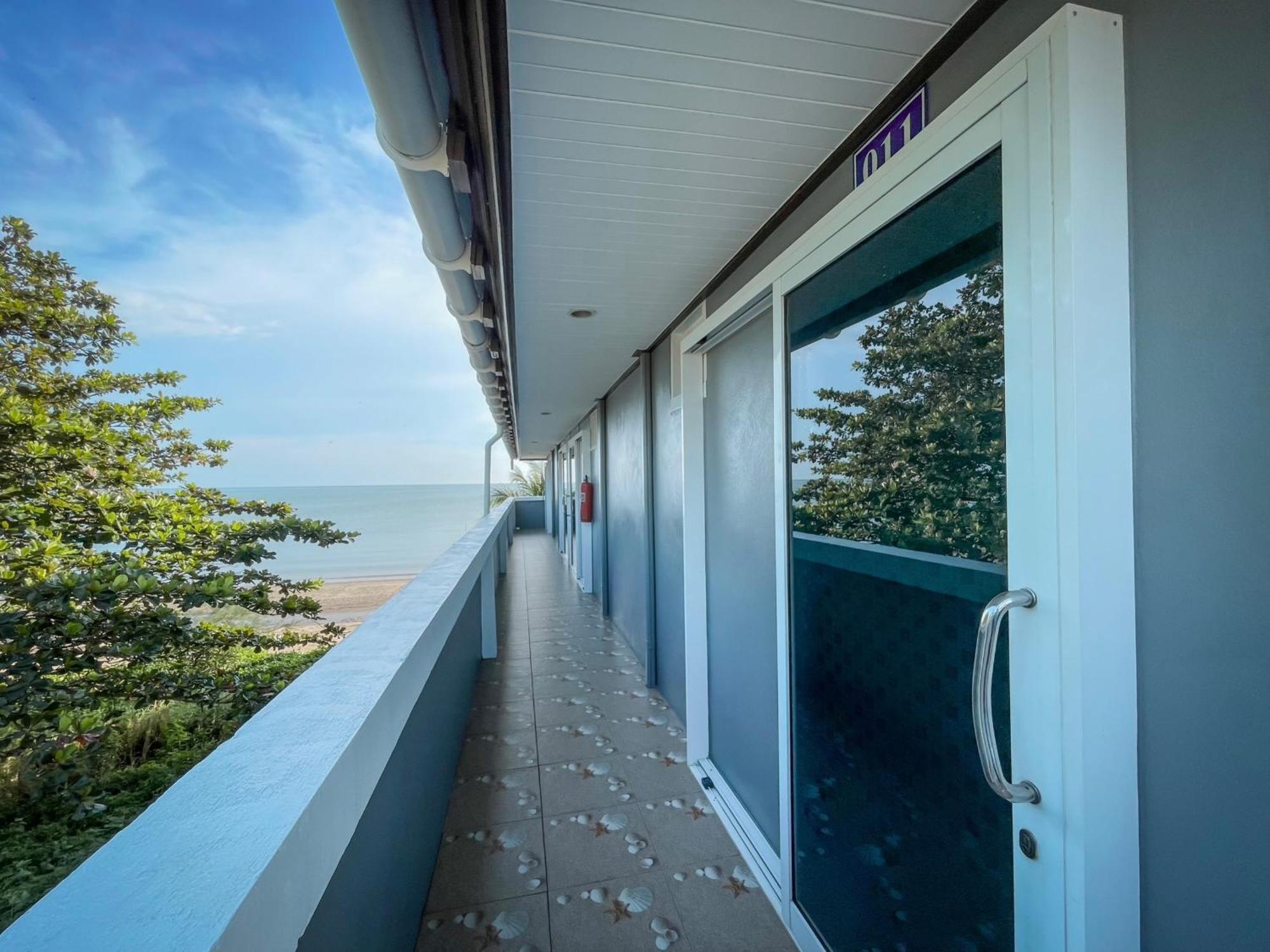Baan Faa Talaychan Resort Pantai Chao Lao Bagian luar foto