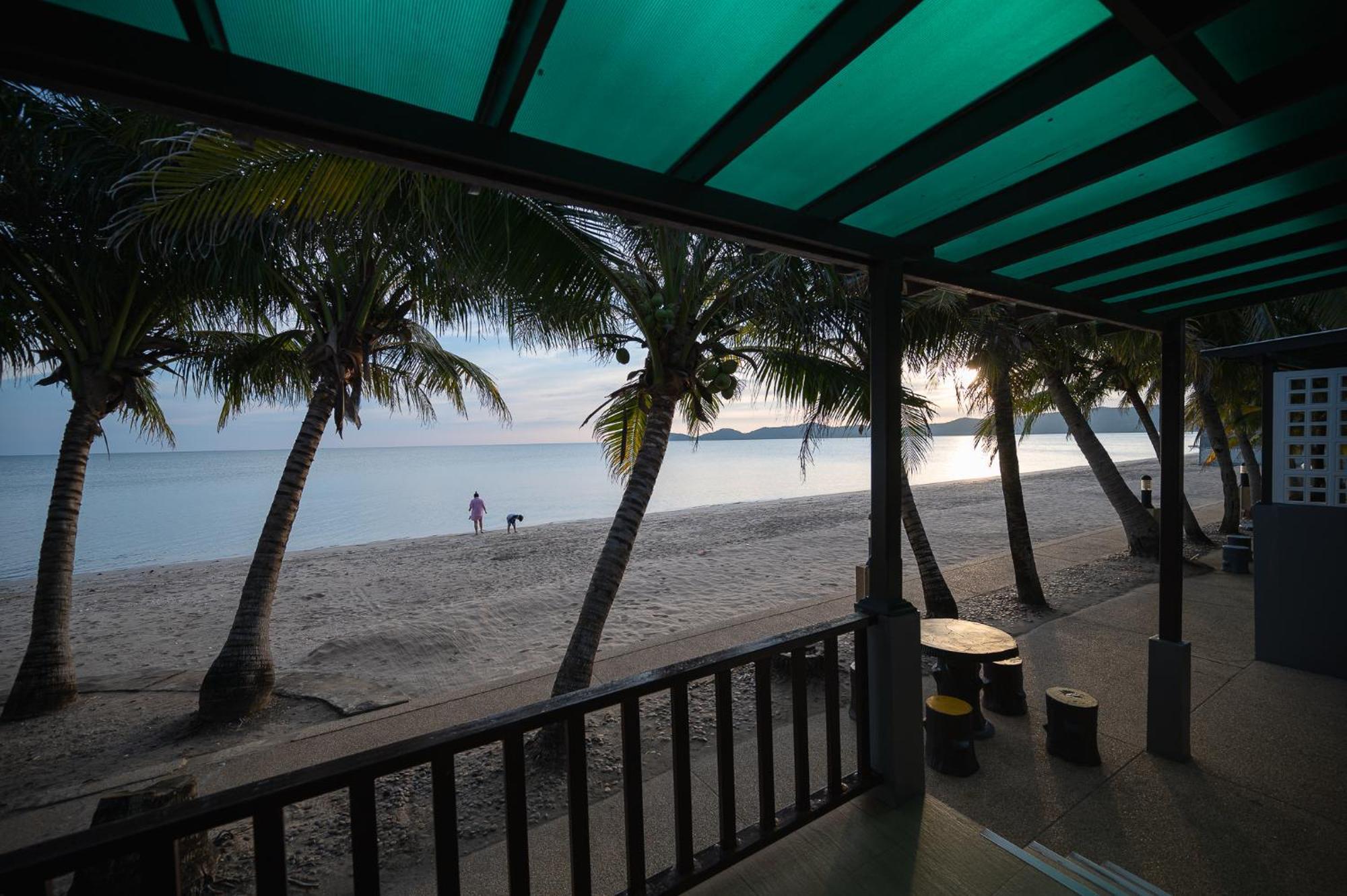Baan Faa Talaychan Resort Pantai Chao Lao Bagian luar foto